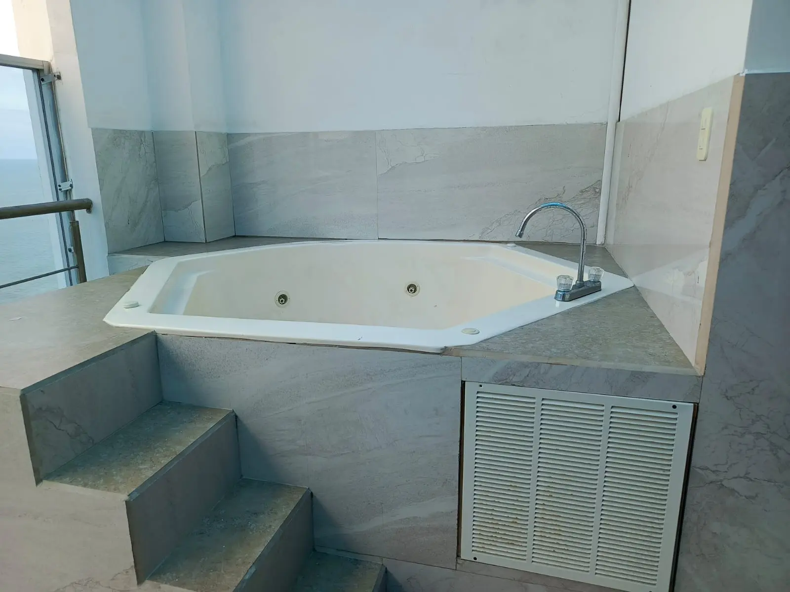 Jacuzzi con vista